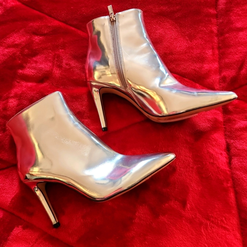 Gianni bini Nailah boots, sz 9